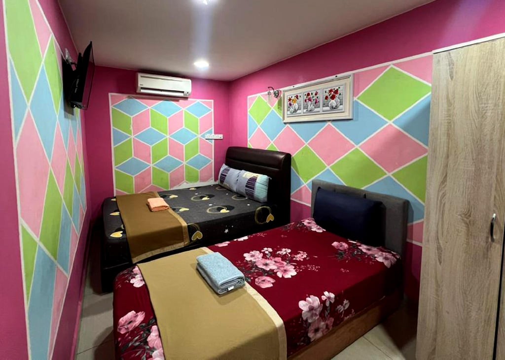 DE GLORY HOTEL USJ 21