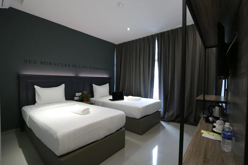 Hotel 99 - Sri Petaling @ Bukit Jalil