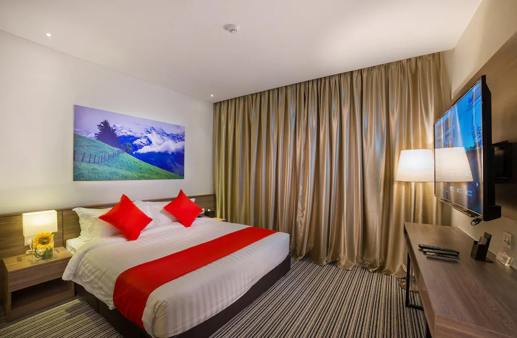 Riccarton Capsule Hotel