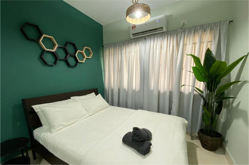 118-Nineteen Hideout (Shah Alam)