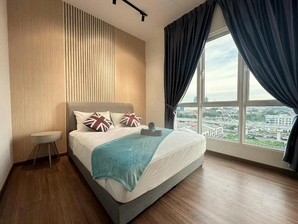 121 Residences @ The Homez
