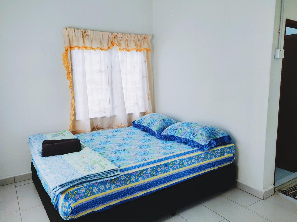 Padang Besar White House Homestay