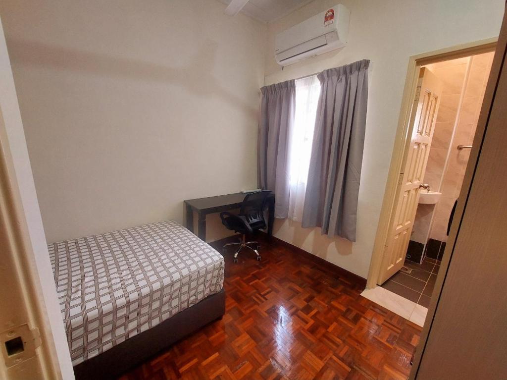 Putra Heights S10 Roomstay Subang Jaya