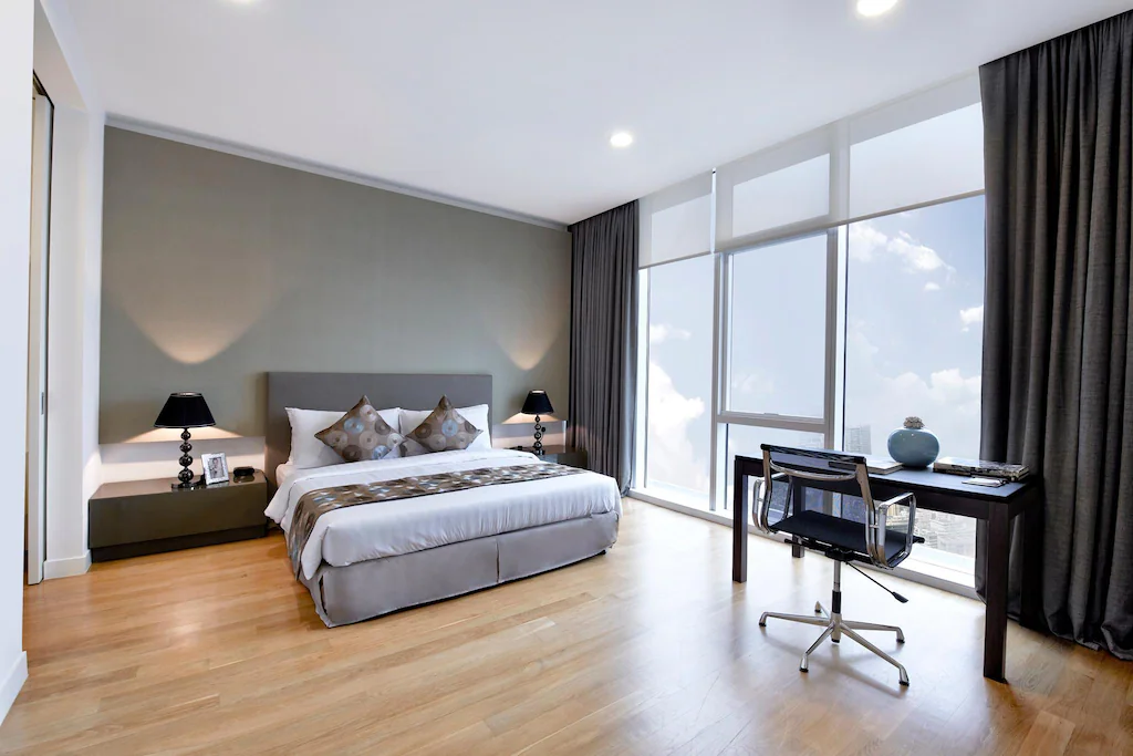 THE FACE Suites Hotel