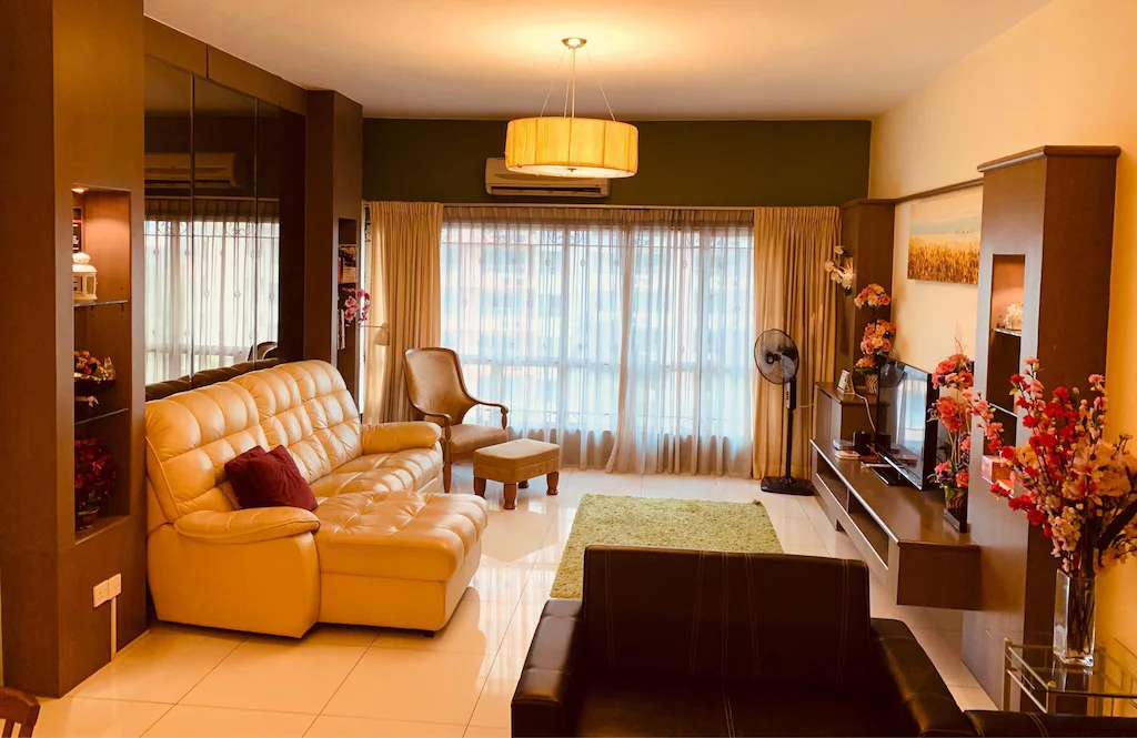 WIFI Qaiser Executive Stay Facing Mines Lake
