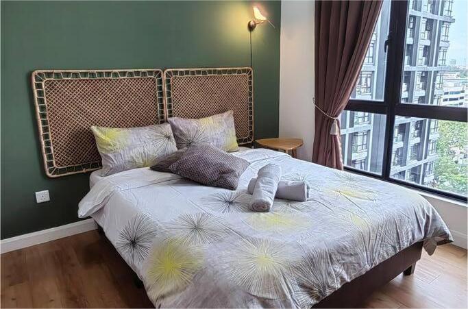 ALOCASIA Geniehome 3BR Free Wifi @ Utropolis Shah Alam