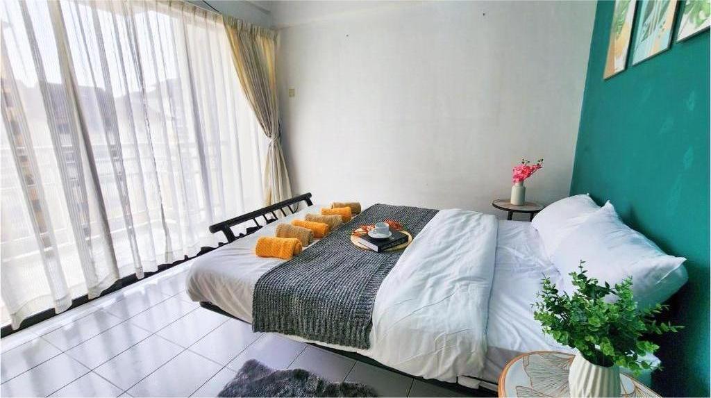 Klang Prima Bayu Cozy 4-Room Retreat