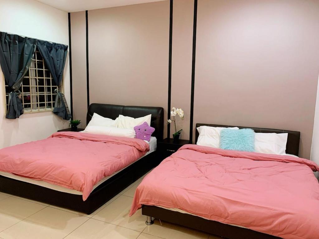 SSR 41 SEREMBAN TOWN 4R3B homestay