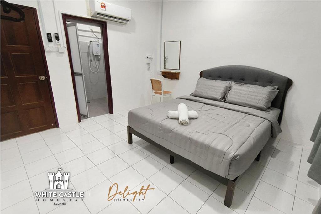 White Castle (Klg Baru) 11pax Semi-D Aeon Town