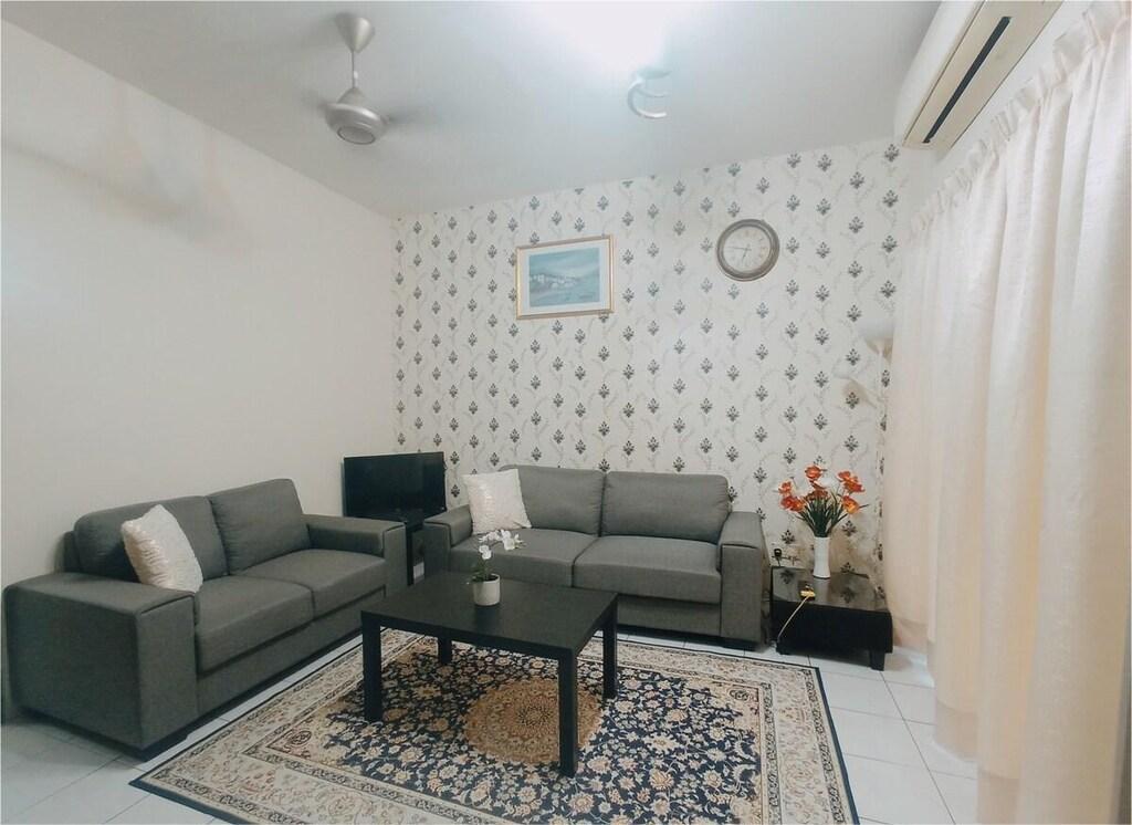 XLC Lodge - Bandar Putra Permai