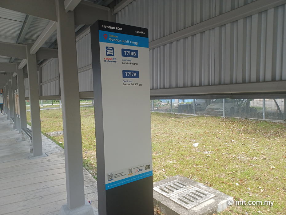 Bandar Bukit Tinggi LRT Station