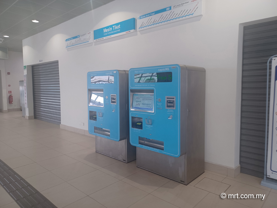Bandar Bukit Tinggi LRT Station