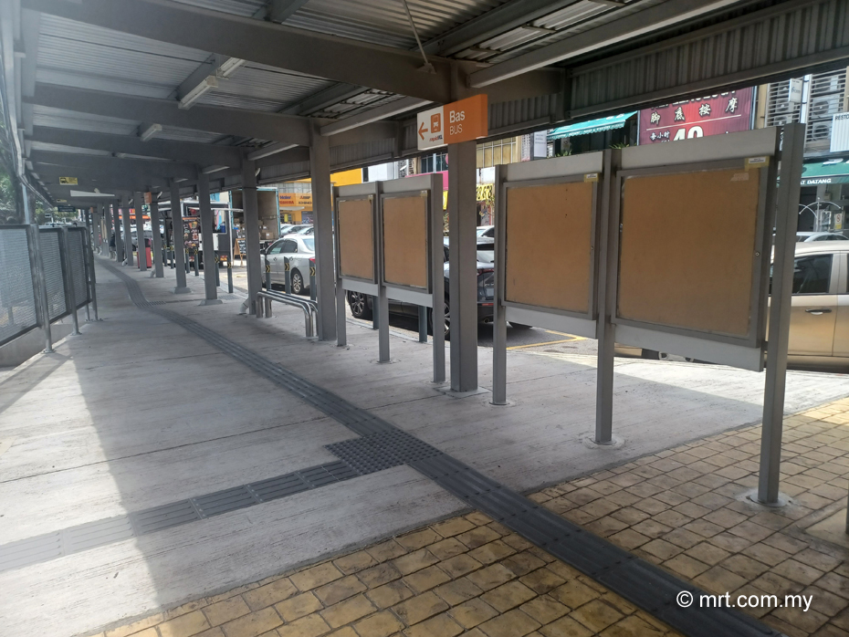 Bandar Bukit Tinggi LRT Station