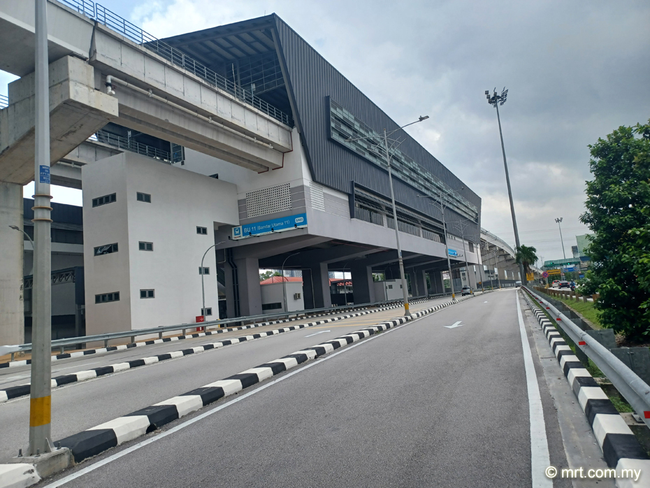 BU 11 LRT Station