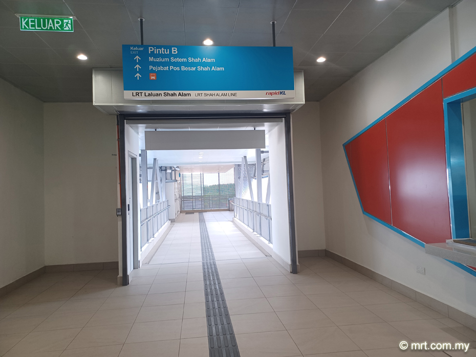 Dato' Menteri LRT Station