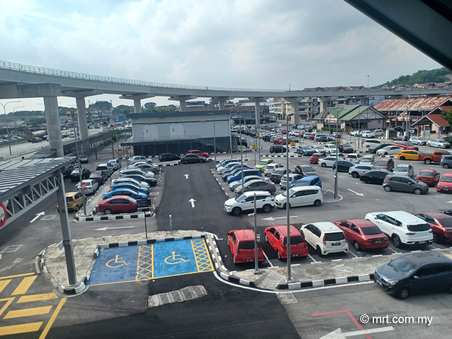 Pasar Klang LRT Station
