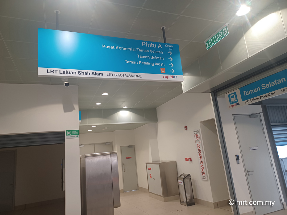 Taman Selatan LRT Station